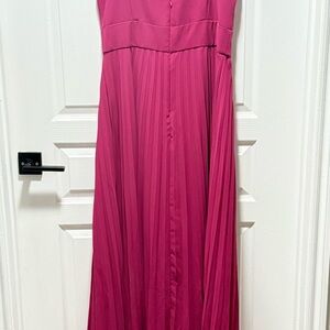 Chic Magenta Dress